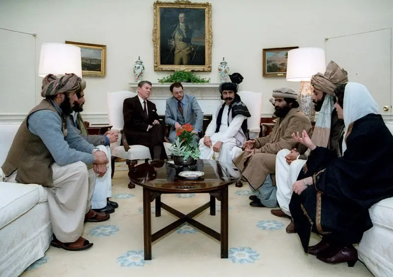 President Reagan meeting with Mujahideen leaders in the Oval Office in 1983