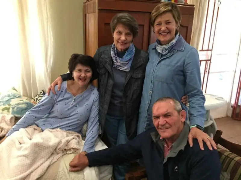 Chris and Leonise Joubert, with their sisters